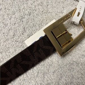 MK reversible belt size S